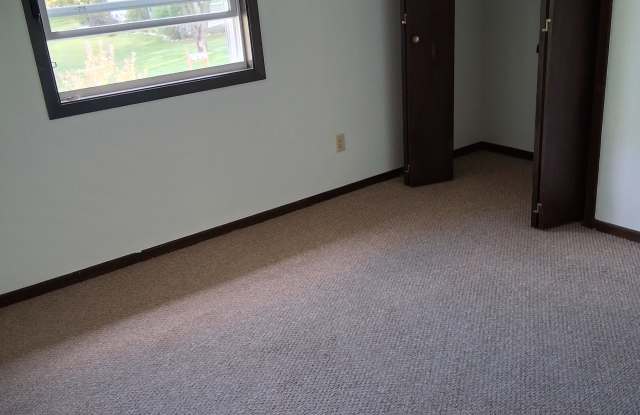 456 Clinton Court Gallery 3