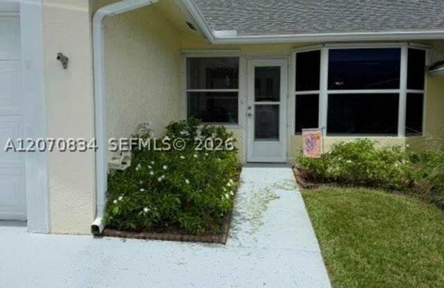 8187 SE Fox Hill Pl Gallery 2