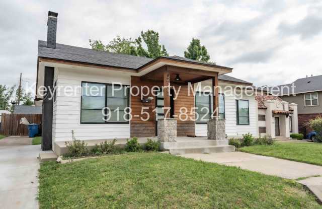 Midtown Tulsa | 4 Bed | 2 Bath | 2,010 SQFT photos photos