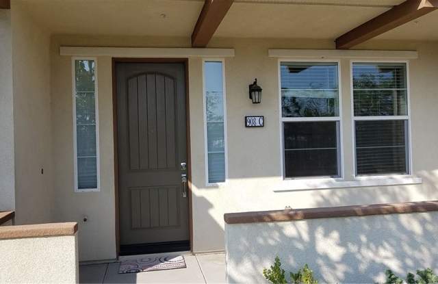 908 N Acacia Court N - 908 Acacia Court, Azusa, CA 91702