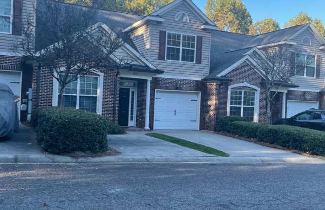 EXECUTIVE FULLY FURNISHED TOWNHOME IN GATED COMMUNITY photos photos