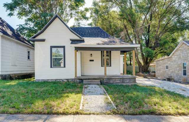 3 Bedroom, 1 Bathroom remodeled house! photos photos