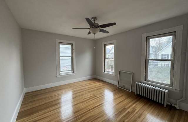 24 Foster photos photos