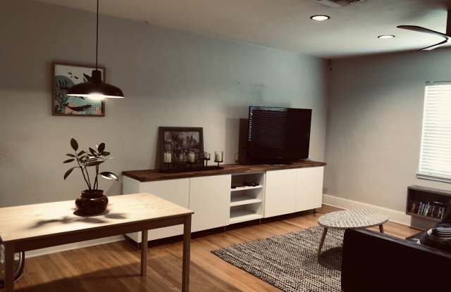 216 East Kaley Street photos photos