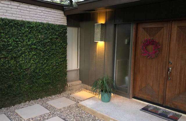 8814 OAK LEDGE DR Gallery 4