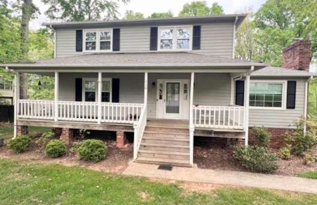 4 Bedroom Home in Campbell County photos photos