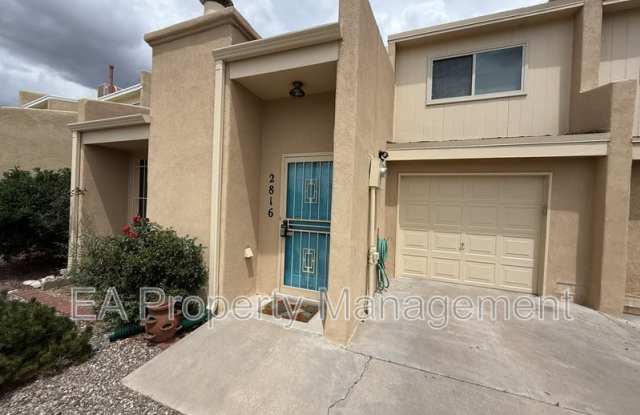 2816 Enebro St NE photos photos