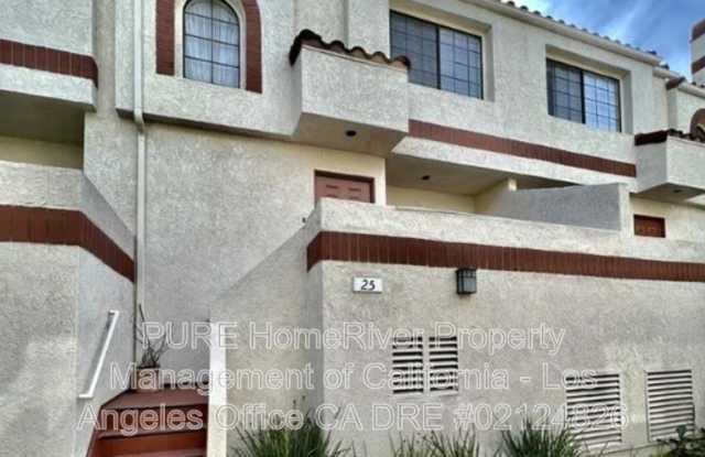 2931 Plaza del Amo photos photos