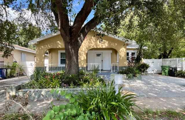 2913 West Tampa Bay Boulevard Gallery 2