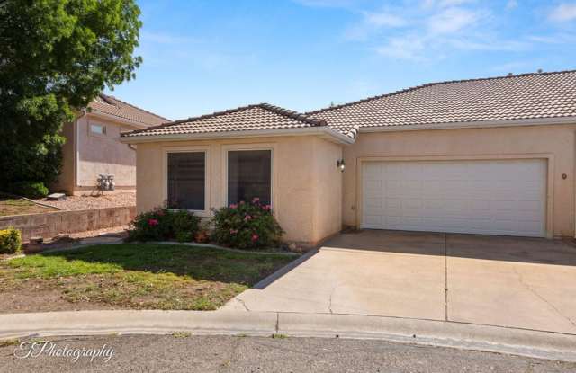 Three Bedroom 2 Bath-Pets Negotiable photos photos