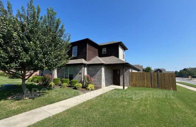 3100 Southwest Warberry Drive photos photos