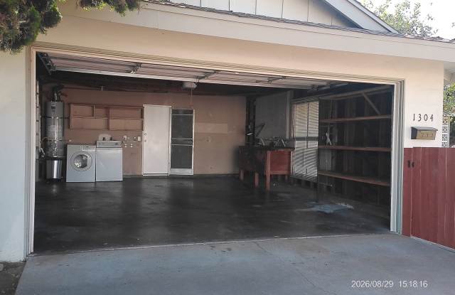 3 bedroom 2 bath house Gallery 3