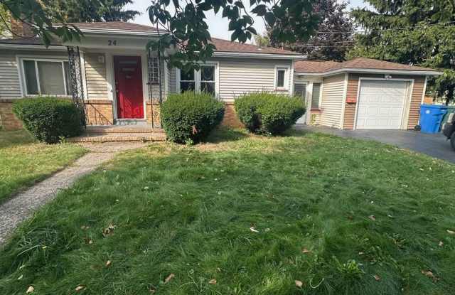 $500 OFF FIRST MONTH RENT! Charming 2 Bed/1.5 Bath Ranch Style Home on 6 Cynthia Ln photos photos