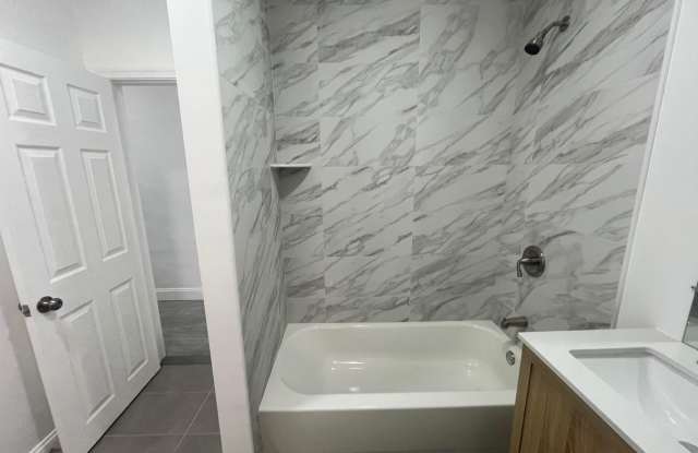 6021 MARKET Street photos photos