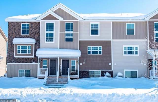 14597 Rhinestone Street North West - 14597 Rhinestone St NW, Anoka, MN 55303