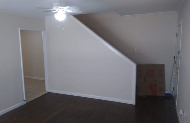 703 Grandview Ave. 1 - 703 Grandview Ave, Dallas, TX 75223