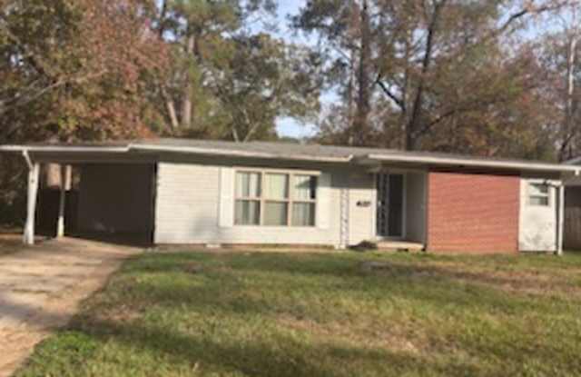3078 Oak Forest Dr. - 3078 Oak Forest Drive, Jackson, MS 39212