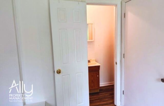 648 Ivy Hill Lane, Unit - 8 Gallery 4