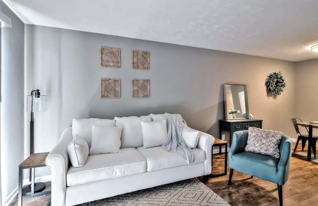 The Pops Apartments Gallery 3