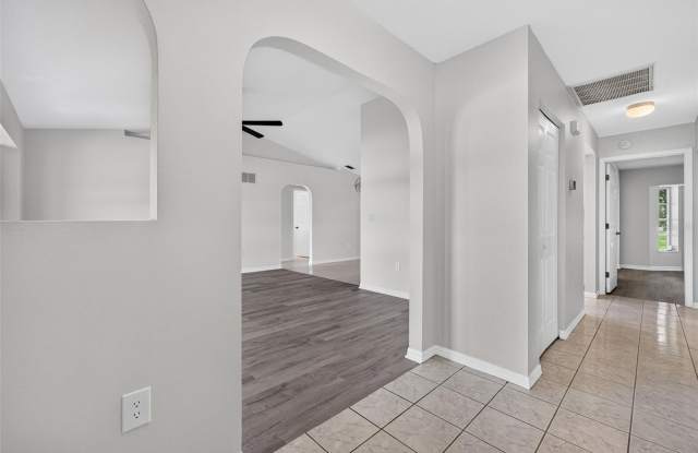 7510 LIGUSTRUM Gallery 4