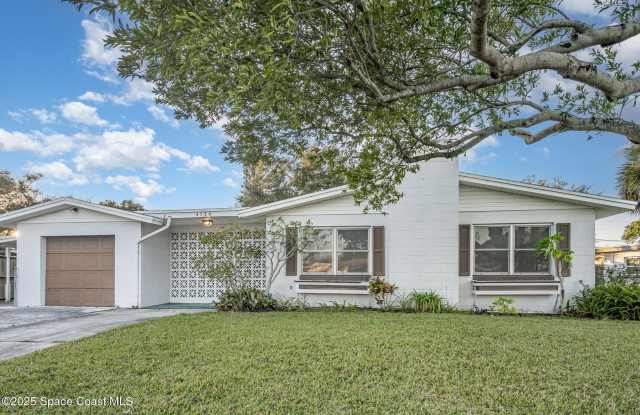 4320 Beacon Avenue photos photos