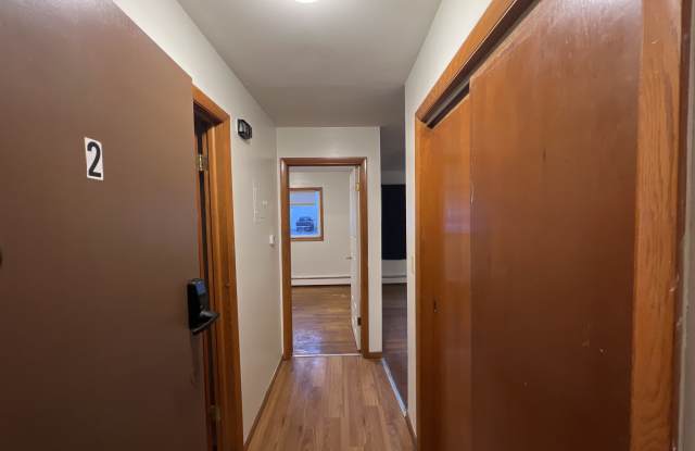2121 De Koven Avenue - 2 - 2121 De Koven Avenue, Racine, WI 53403