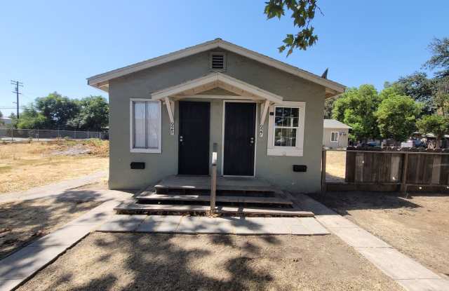 One bedroom close to downtown!!! - 925 7th Street, Modesto, CA 95354