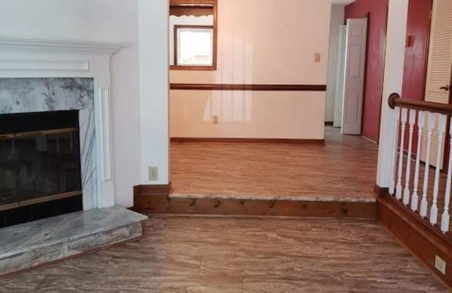 2813 Cardiff Lane Gallery 3