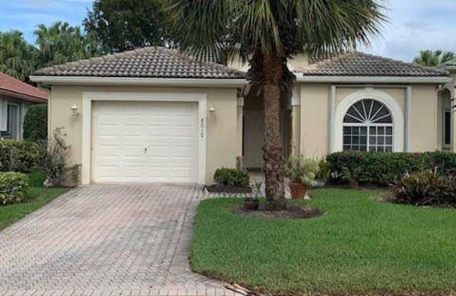 8010 Bellafiore Way Gallery 2