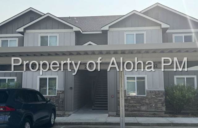 10639 W Wasdale Gallery 1