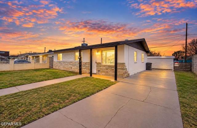 5316 SAXON Drive Gallery 4