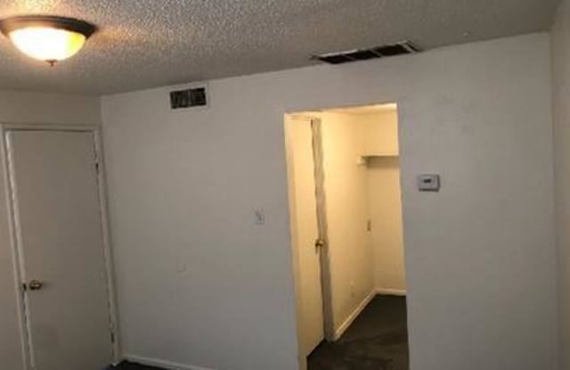 616 S Bellview Unit Gallery 4