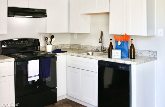 540 Madison Street Unit - 540 Madison Street, Portsmouth, VA 23704