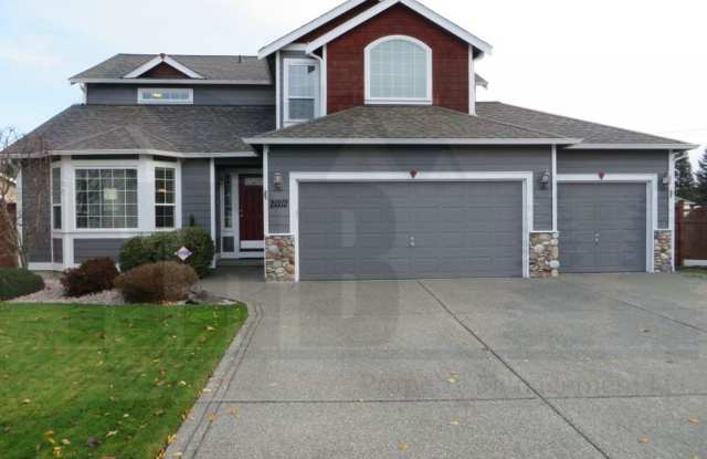 Gorgeous 4 bedroom House in a highly desirable community of Bonney Lake! photos photos