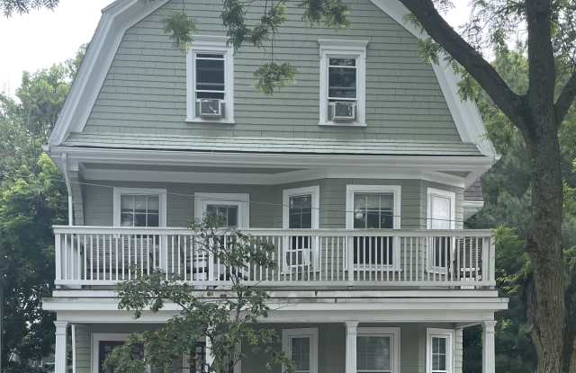 502 Huron Avenue photos photos