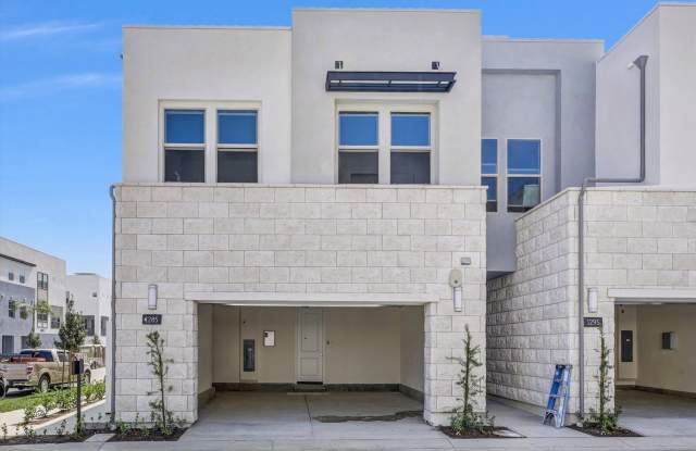 Modern Gated Townhome in Montebello — 4BD/4BA, Built 2024 Gallery 3
