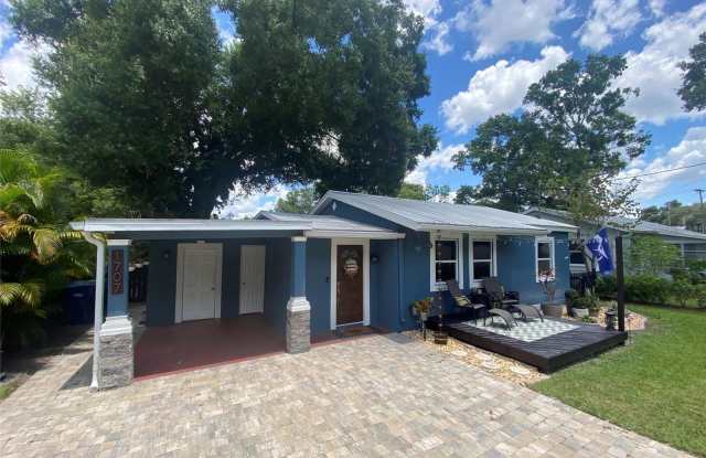 1707 W COMANCHE Avenue photos photos