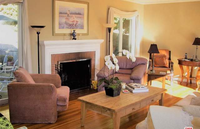 1723 ROTARY Drive Gallery 3