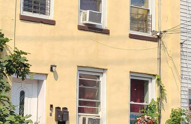 46 John Street Gallery 2