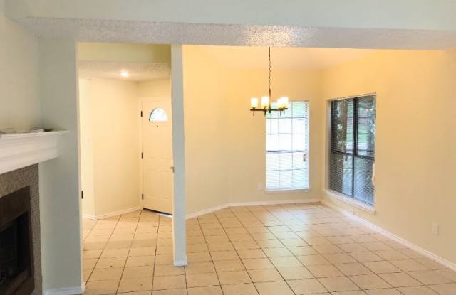 6204 Los Robles Ln Gallery 4