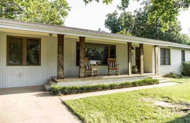 2414 FAIN STREET Gallery 2