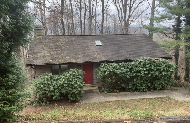 26 Breezeway Drive Gallery 1