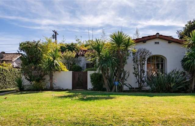 526 La Mirada Avenue - 526 La Mirada Avenue, San Marino, CA 91108