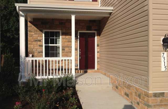 7315 Wye Avenue Gallery 2