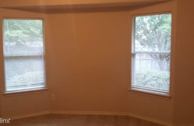 525 Morningside Ct. Gallery 3