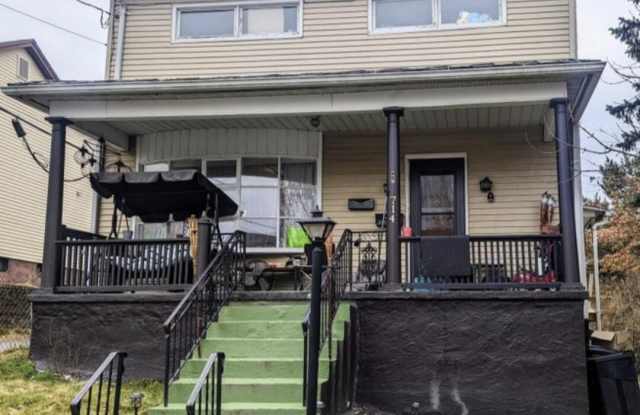 714 Orchard Street photos photos