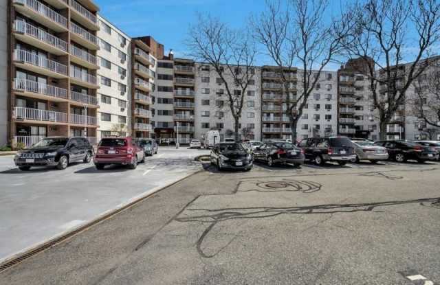 141 Coolidge St. - 141 Coolidge Avenue, Watertown Town, MA 02472