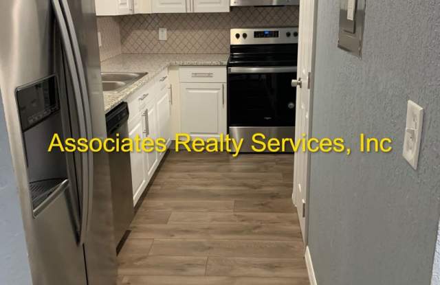 Spacious END UNIT 2 Primary Suite Condo w/ Screened Lanai, Screened Balcony, and FULLY FENCED BACKYARD!!! photos photos