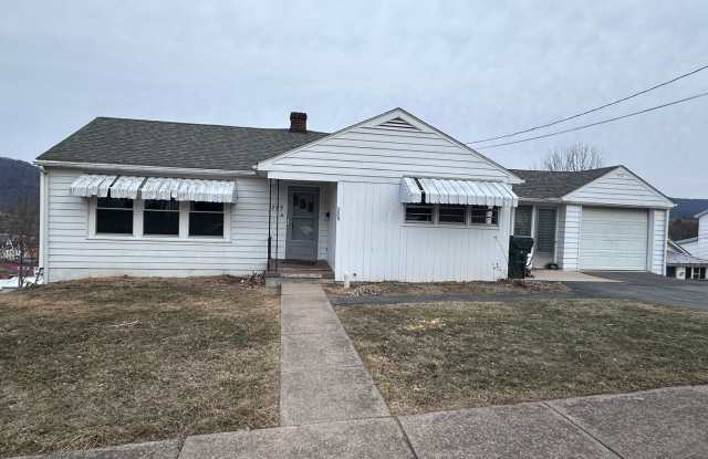 Bellefonte single family home available now! photos photos