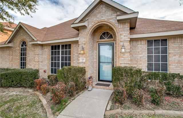 737 Yellowstone Drive Gallery 2